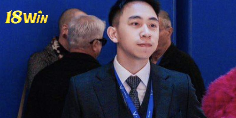 Huỳnh Mạnh Dũng xây dựng 18WIN